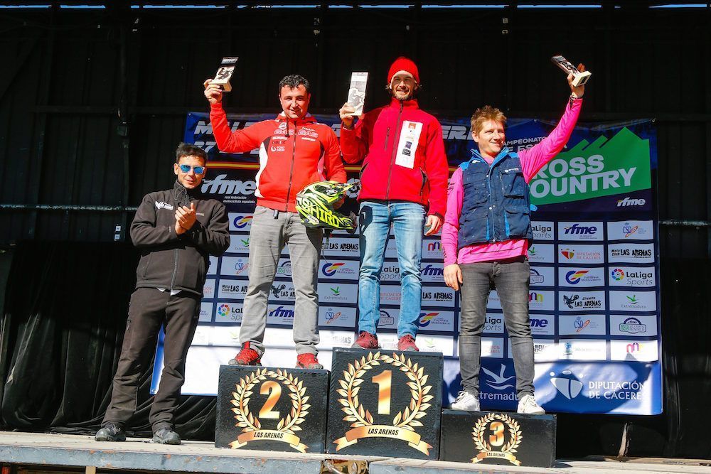 podium veteranos