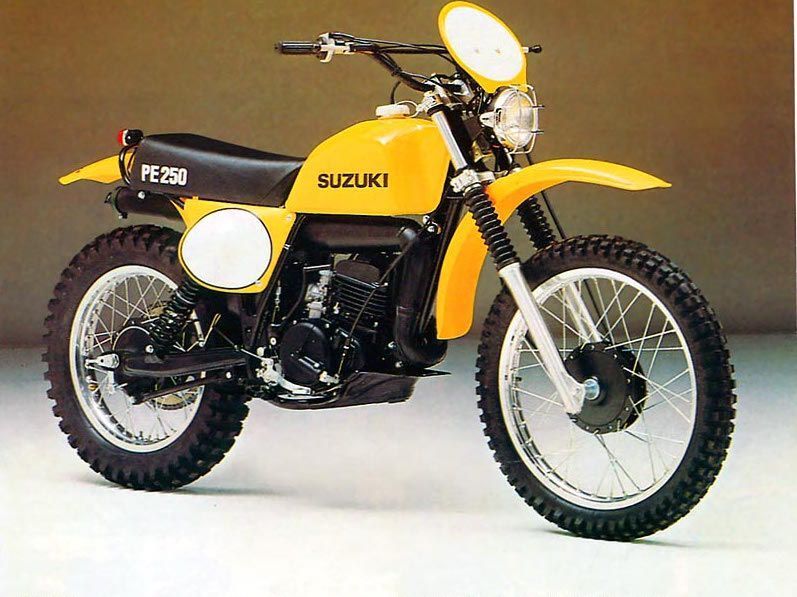 Suzuki PE250 1977