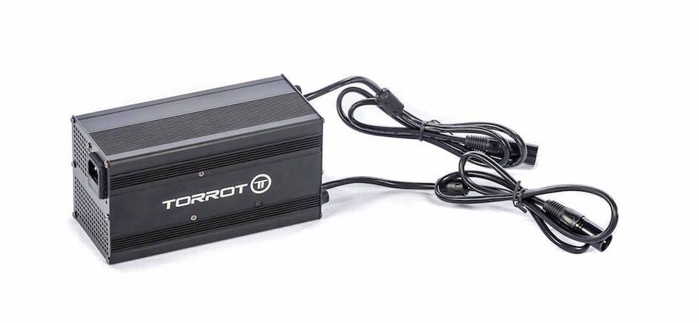 CARGADOR DE BATERÍA TORROT