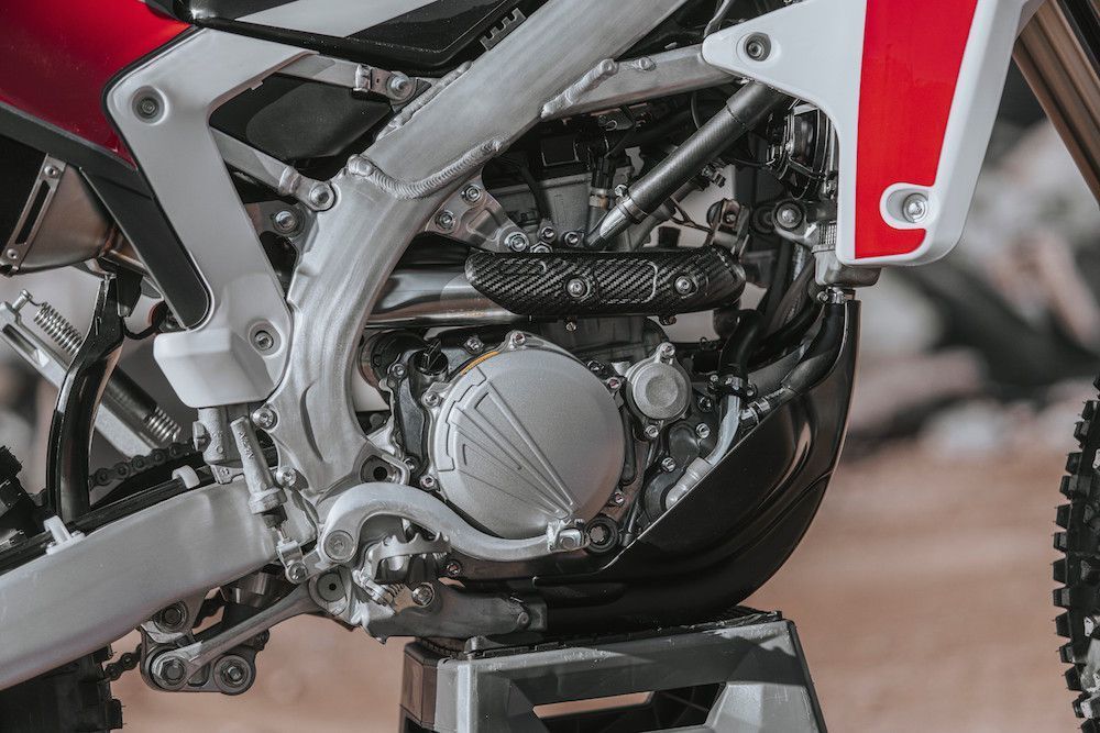 Motor Fantic XEF 250 4T